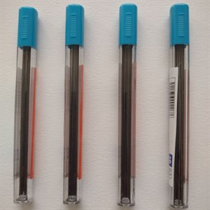 نوک مداد نوکی 0.5 میلی متری بنیتو کد 2B بسته 4 عددی