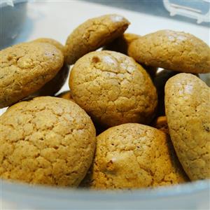 شیرینی گردویی سنتی قزوین - 300 گرم
