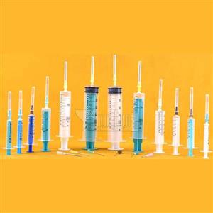 سرنگ ۲٫۵ سی سی مینا پیستون دار لویرلاک