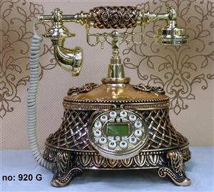 تلفن رومیزی سلطنتی ارنوس رنگ کرم روشن مدل 920 