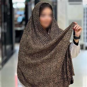 شال پلیسه طرح دار