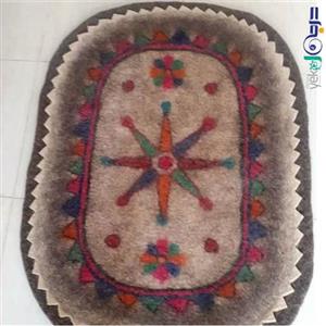 فرش نمدی سنتی مربع