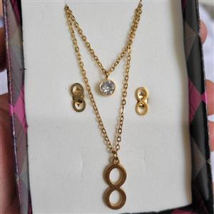 نیم ست بی نهایت نگین دار