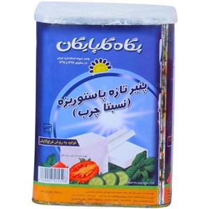 پنیر سفید نیم چرب پگاه 1.6 کیلوگرمی