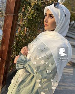 روسری تور گلدوزی سفید