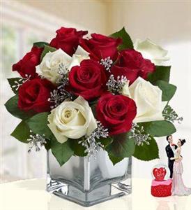 باکس گل عاشقانه (ارسال گل به عمان)