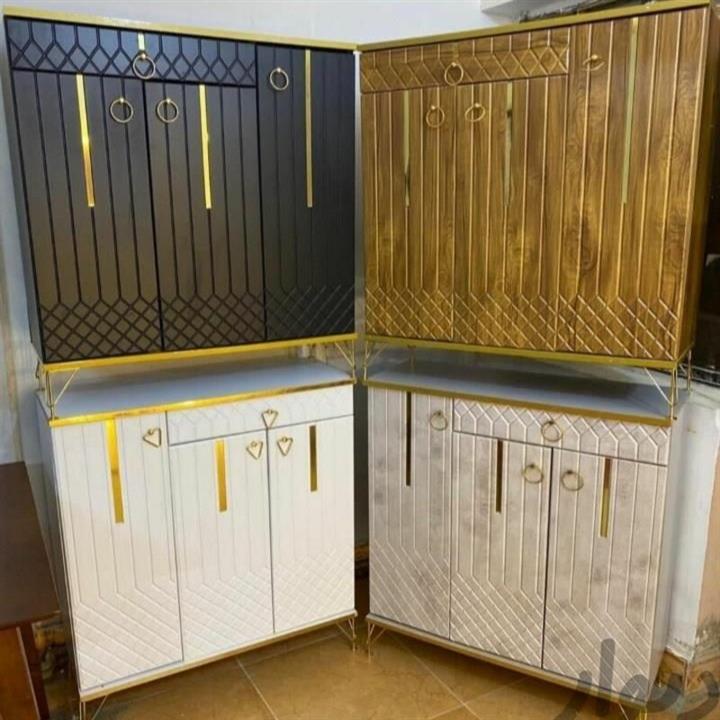 جاکفشی سه درب
