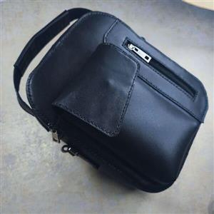 کیف دوشی چرم طبیعی مردانه