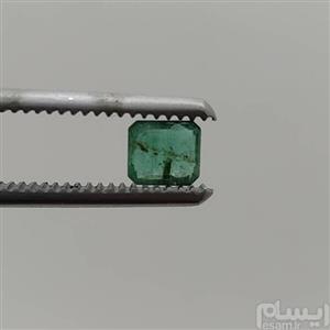 زمرد کلمبیا کریستالی بدون بهسازی 0.65ct