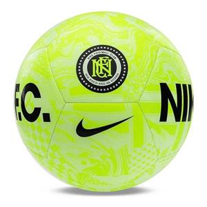 توپ فوتبال نایک کلاب