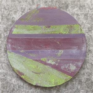 بشقاب دیوارکوب سفالی دست ساز گرد ساده