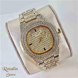 ساعت مچی عقربه ای زنانه پتک فیلیپ طلایی نگین دار صفحه بزرگ