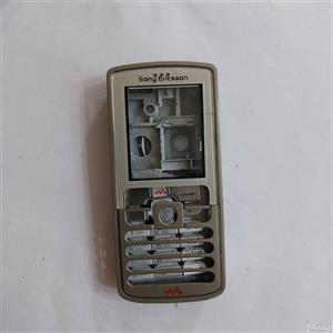 قاب کامل سونی اریکسون W700