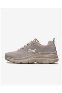 کتانی بژ زنانه مدل Wild Aura اسکچرز Skechers ساخت امریکا 