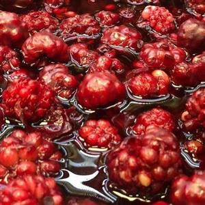 ترشی گل سیر روستایی  گیلان 1ونیم کیلویی