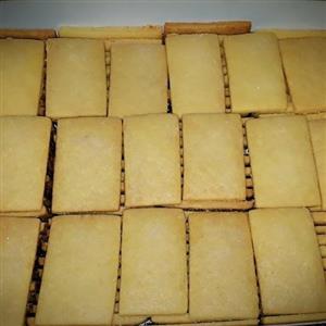 شیرینی شکری(هزینه ارسال باتوجه به محدوده مکانی متفاوت میباشد)