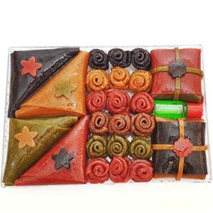 سینی پذیرایی لواشک شامل ( سمبوسه سس مخصوص رز و دلمه)