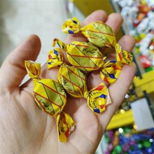 شکلات معروف توفیس(300گرمی)
