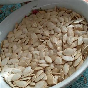 تخمه کدو درجه یک خوی(خام) یک کیلویی