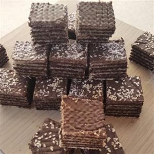 شیرینی خانگی میکادو