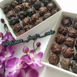 شیرینی خانگی ترافل نارگیلی روکش مگنوم