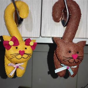 آویز کابینت گربه ای با تنوع در انتخاب رنگ