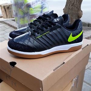 کفش فوتسال گتو زیره پی یو