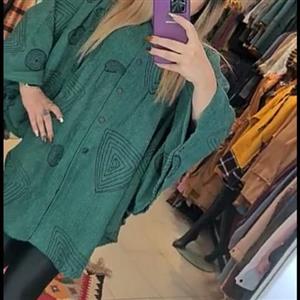 مانتو عیدانه کوتاه کبریتی مجلسی  پانچی دکمه خور زنانه