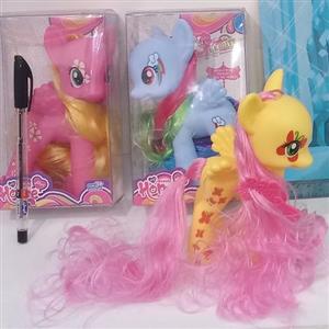 اسب تک شاخ  اسب پونی