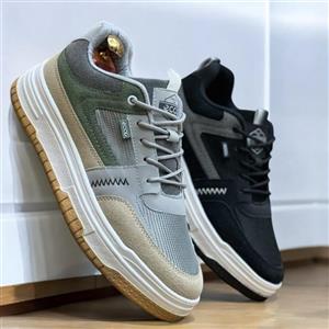 کفش کتونی برند اکو