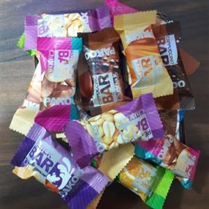 شکلات کاکائویی پاکوبار، نوقا مخلوط روکش کاکائو چیچک (200 گرمی)