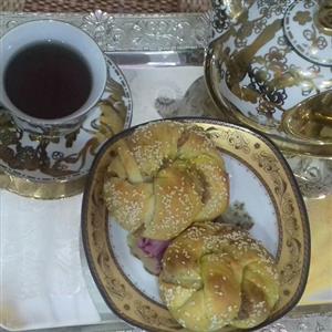 نان شیره با کره وشیره ی انگور ودوشاب