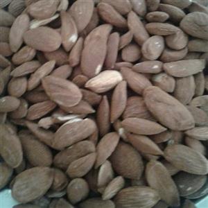 مغز بادام ایرانی بو داده و کم نمک نیم کیلویی