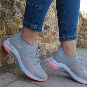 کتونی های کپی ویتنام اسکیچرز جورابی زنانه در چند رنگ قابل شستشو