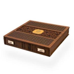 جعبه لوکس کادویی و پذیرایی چوبی mdf با طرح سنتی چرمی سایز مربع 