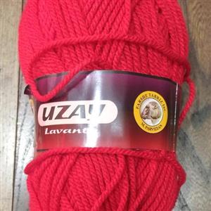 کاموا ضخیم ازای قرمز