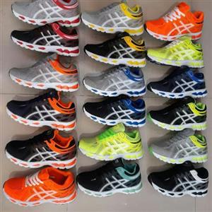کتونی اسپورت مدل asics