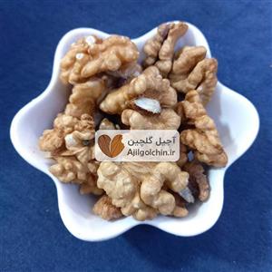 مغز گردو سفید پر چرب و خوش طعم (سوپر لوکس)