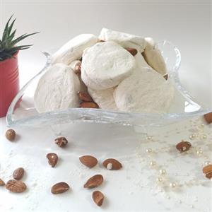 گز آردی تازه و با کیفیت با مغز بادام  نهاوند در بسته بندی های 12عددی (500گرمی)