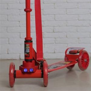 اسکوتر چهار چرخ چراغدار سایز بزرگ145mm