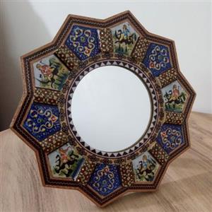 آئینه خاتم کاری و مینیاتور خورشیدی ، قطر 30 سانتی متری (دیوارکوب و رومیزی)