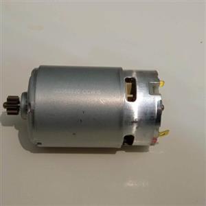 موتور دی سی rs550vc مدل 8518  ولتاژ اسمی 18 ولت  درجه 1  مخصوص دریل شارژی و ربات  دور مونور در دقیقه 20000