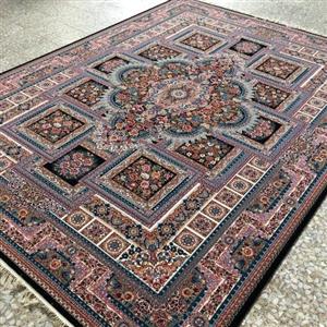 فرش700 شانه اصلی، تداکم 2550 طرح خشتی 12، متری، وزن 40 کیلوگرم.