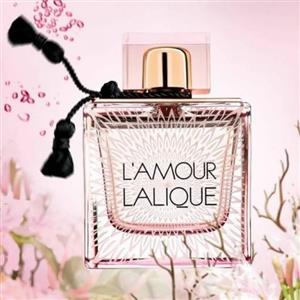 ادکلن لالیک لامور زنانه 100 میل خنک و شیرین مشابه رایحه ی اصلی ساخت امارات