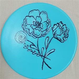 بشقاب دیوارکوب فیروزه ای طرح گل برجسته 20سانت