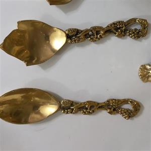 قاشق اجیل برنزی