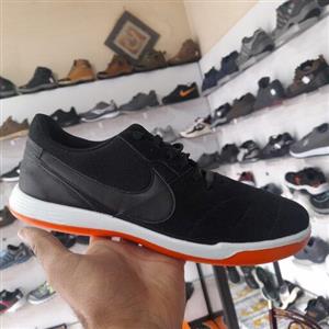 کفش فوتسال چرم nike