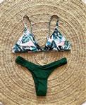 لباس شنا دو تیکه زنانه تنگ برای استخر سوتین طرح گلدار و شورت تک رنگ سبز برند shein ( شین )
