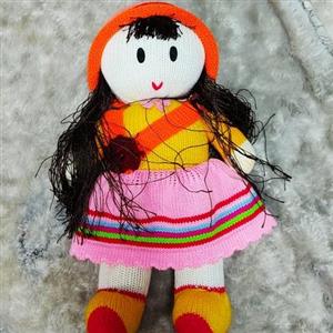 عروسک دست بافت