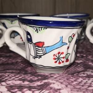فنجان سرامیکی موجدار طرح مرغی، دستساز و قابل استفاده